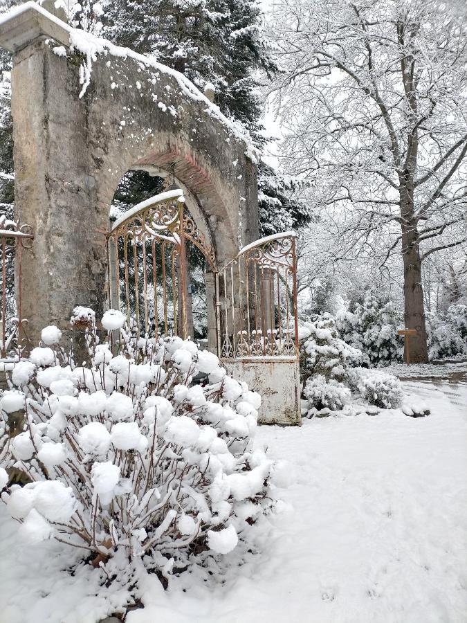 Chateau De Heaas Feas المظهر الخارجي الصورة